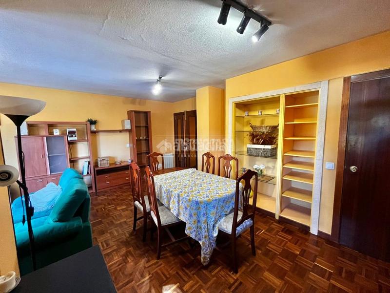 Foto b8dd01d6-8c40-4998-b03c-84a970064729. Location appartement avec chauffage piscine dans Parquesol Valladolid