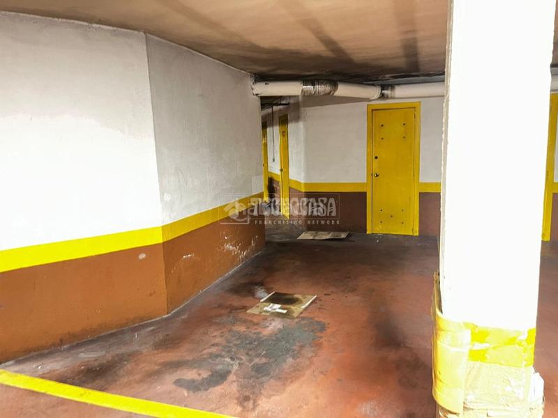 Foto bc56fc48-9a05-40f0-98ea-3f8e53f76ca1. Location appartement avec chauffage piscine dans Parquesol Valladolid