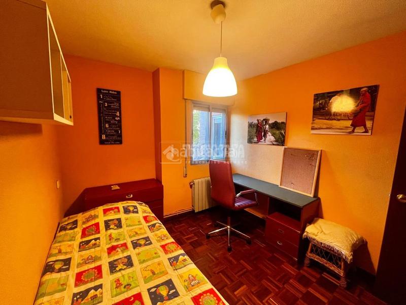 Foto e0c6624e-c6f5-49bd-9b6a-9d2c086ccb1d. Location appartement avec chauffage piscine dans Parquesol Valladolid