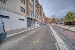 Local Comercial  Calle de enrique cubero. Local comercial en venta en valladolid