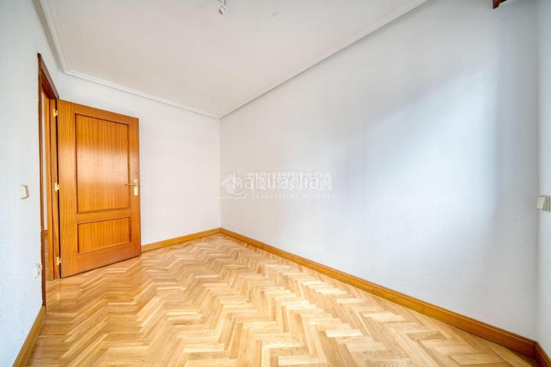 Foto 4a3bbc70-f074-428e-9e89-761104386aca. Location appartement avec piscine dans Parquesol Valladolid