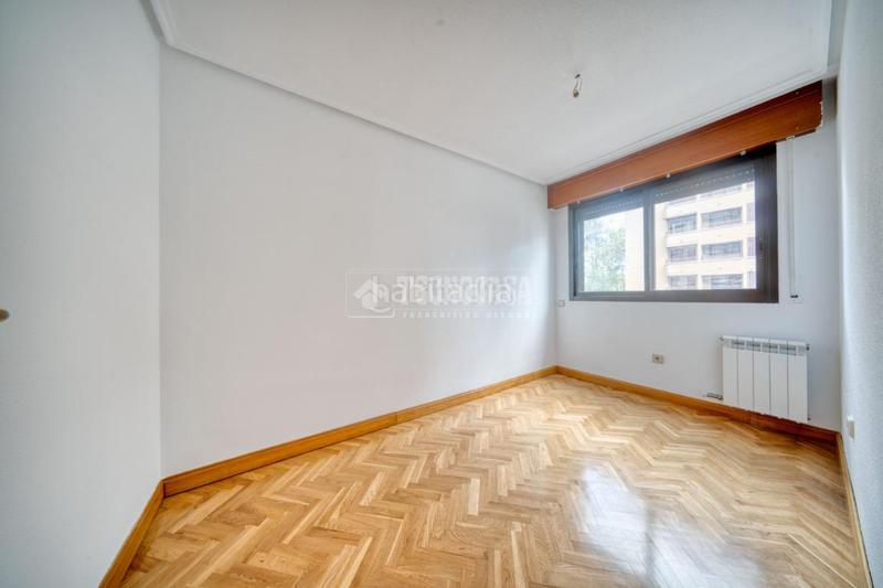 Foto 56986608-0388-492d-ba85-31667289837f. Miete etagenwohnung mit pool in Parquesol Valladolid