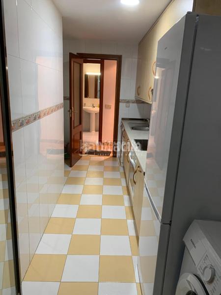 Foto 8b15a277-a356-4dbc-a8dd-25ab88dcb335. Miete etagenwohnung mit pool in Parquesol Valladolid