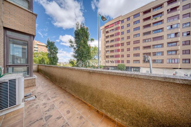 Foto fa1989ca-e91d-461c-90fb-354c4d70d319. Miete etagenwohnung mit pool in Parquesol Valladolid