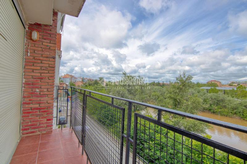 Foto 1a584105-e325-4aa7-aa0a-5cc92bd47f2e. Piso  en venta en Cuatro de Marzo Valladolid