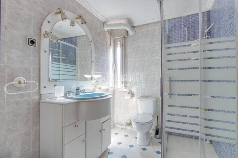 Foto 6e448d39-ad85-46ed-803e-38d494c83180. Piso  en venta en Cuatro de Marzo Valladolid