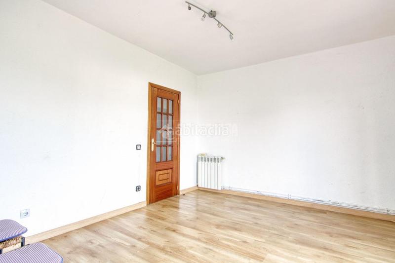 Foto 884e80aa-87f0-418c-bace-5846b3888e48. Piso  en venta en Cuatro de Marzo Valladolid
