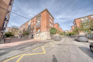 Piso en Cuatro de Marzo. Piso en venta en valladolid