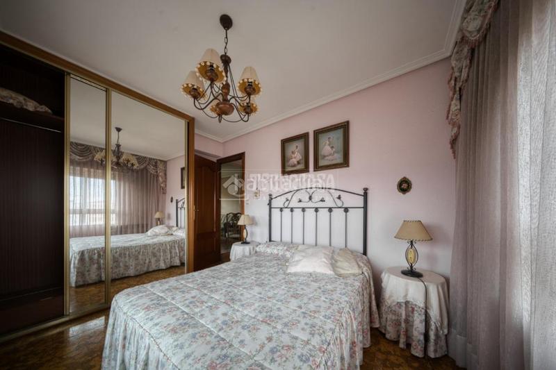 Foto 163c01c3-f16e-436e-818b-0c891425f096. Piso  en venta en La Farola Valladolid