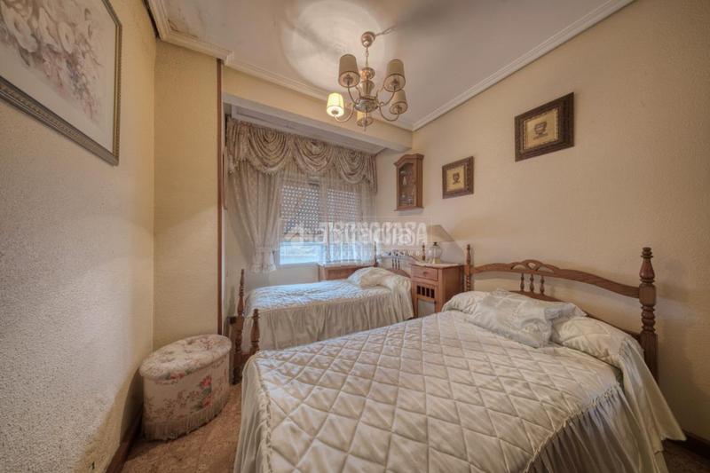 Foto 35525e48-e424-427e-9299-bd8812c6f913. Piso  en venta en La Farola Valladolid