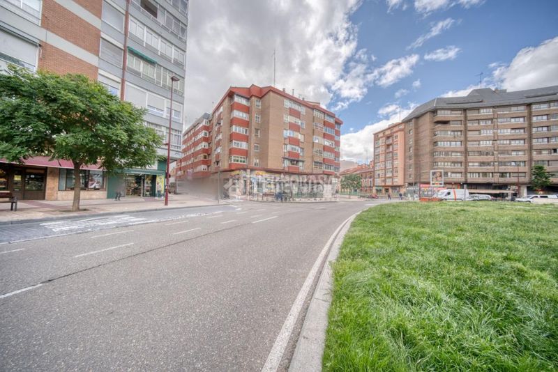 Foto 10d37aff-6974-4efd-99f5-c263163c0a54. Pis a Circular Valladolid