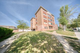 Piso en Arturo Eyries. Piso en venta en valladolid