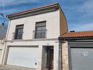 Maison jumelée  Calle real