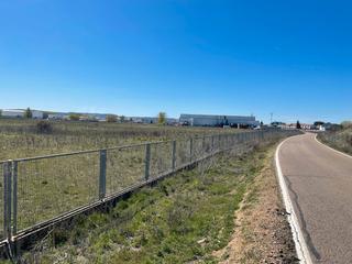 Terreno residenziale in Villamuriel de Cerrato