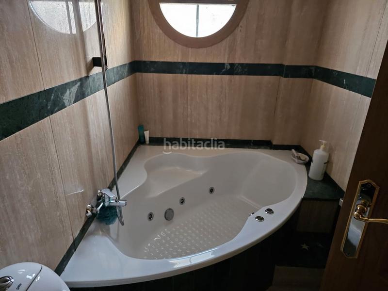 Foto 92f81ffb-f159-4de7-96f6-bad23f931a70. Maison jumelée avec parking dans Villafría - La Ventilla - Castañares Burgos