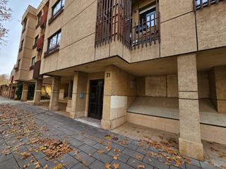 Parking coche  Avenida palencia