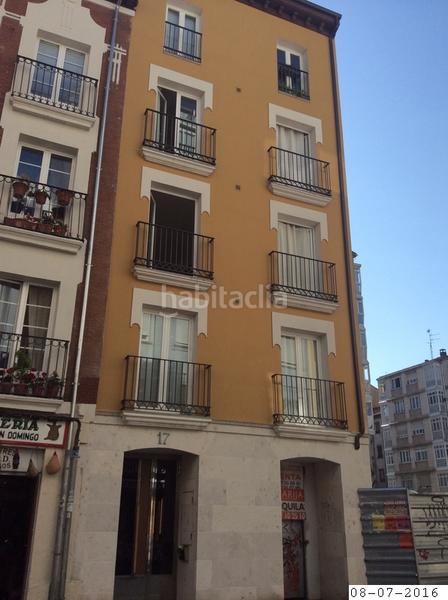 Foto 734ae8ef-93b5-4d5e-9958-dbb77b869dc9. Local comercial a El Carmen - Barrio Gimeno Burgos