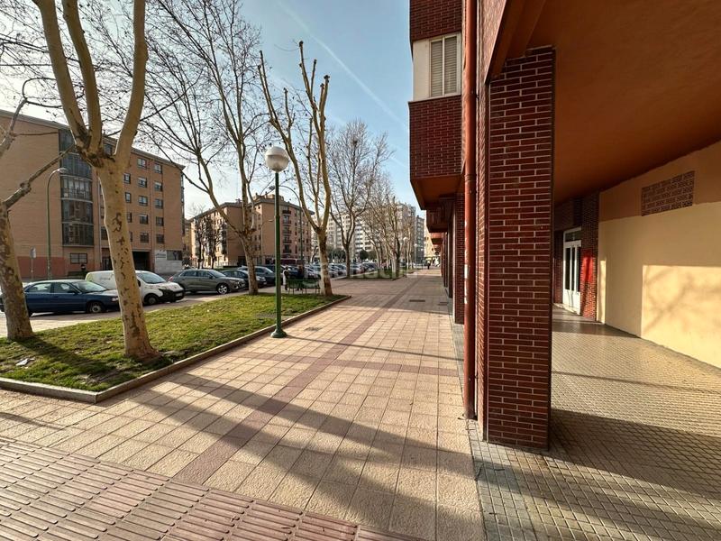 Foto 967f2b4b-b8f5-428c-b198-9ced81c2692d. Local commercial dans Villimar - V1 - V2 - S3 - S4 - San Cristobal Burgos