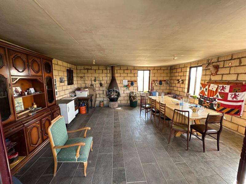 Foto d1c542d2-8127-4313-bd64-f494374da90a. House with fireplace in Arlanzón