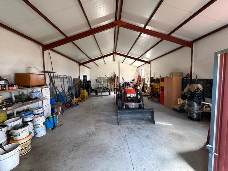 Foto eb8c5410-07cb-42f1-9c82-b25db6176ed9. House with fireplace in Arlanzón