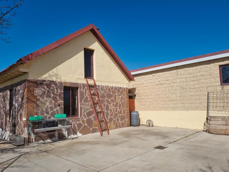 Foto f8a89079-e634-45c2-86c0-2fe91a5bf2b3. House with fireplace in Arlanzón