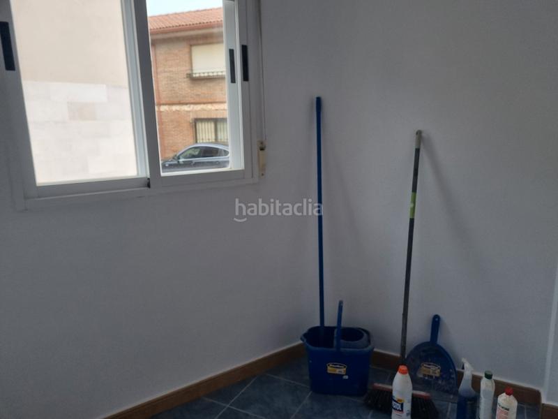 Foto 009743da-8130-4072-873d-3b5174124b6e. Casa adosada en Villafría - La Ventilla - Castañares Burgos