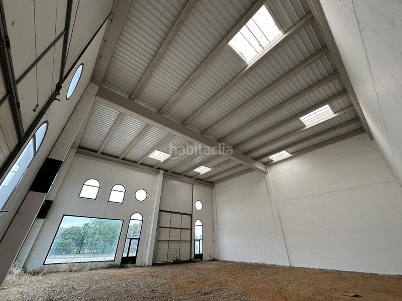 Foto 83ef2999-5848-44d1-a4ac-9cdd469228e1. Fabrikhalle in Villafría - La Ventilla - Castañares Burgos
