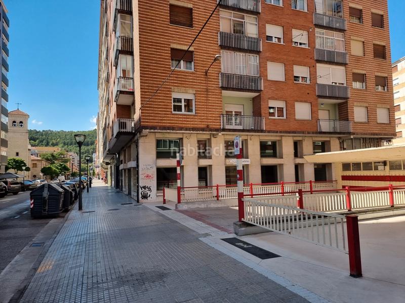 Foto ef82367f-e38b-484e-b7a4-344e0237abf9. Local comercial a Los Vadillos - R. Sanitaria - Pozanos Burgos