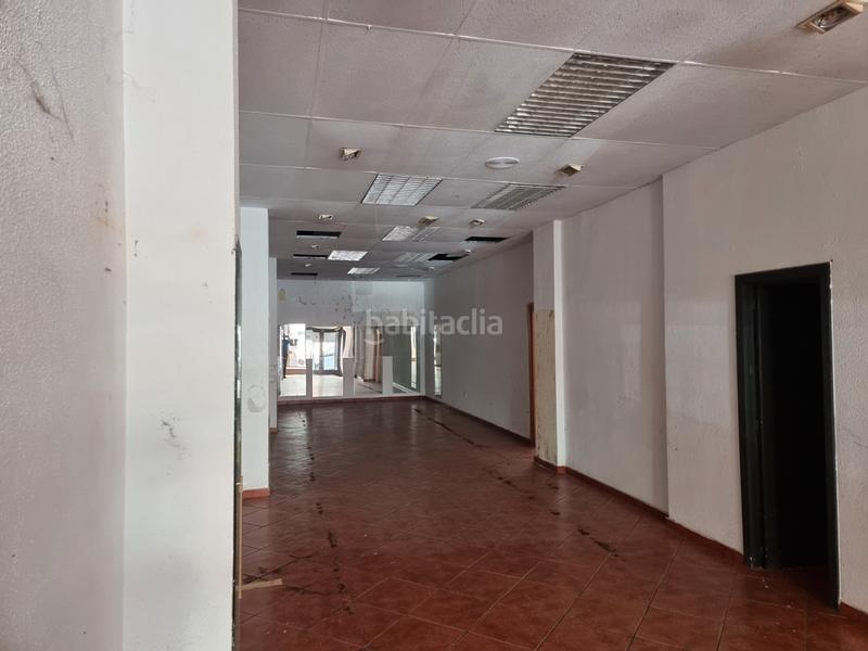 Foto 20fa5461-e3cb-49e2-8706-fd76b40faccc. Local comercial a Los Vadillos - R. Sanitaria - Pozanos Burgos