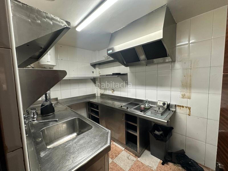 Foto eb5fd9bd-6bde-46b6-b306-ee5642fac50e. Local commercial dans Reyes Católicos Burgos