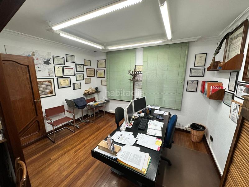 Foto f22a793d-0b9d-4f05-8b54-daa39a02c8a3. Casa adossada amb aparcament a Los Vadillos - R. Sanitaria - Pozanos Burgos