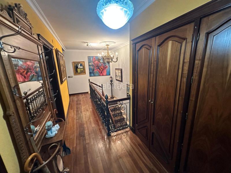 Foto 06b2f52c-613d-4169-b50e-e02d18d6d3dd. Maison jumelée avec parking dans Los Vadillos - R. Sanitaria - Pozanos Burgos