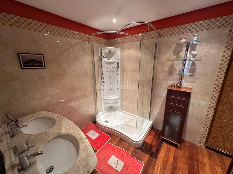 Foto 4aed232c-df20-44ae-9133-3fa7ea71fe63. Maison jumelée avec parking dans Los Vadillos - R. Sanitaria - Pozanos Burgos