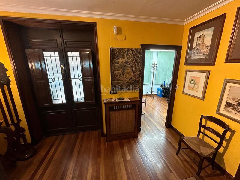 Foto b24ae7a4-b155-4441-9163-30f5ce546b02. Maison jumelée avec parking dans Los Vadillos - R. Sanitaria - Pozanos Burgos