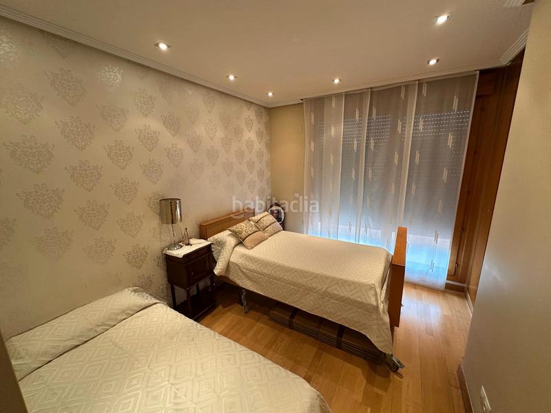 Foto 1e6468b5-b9cc-48a3-aa61-3b2b90a1e836. Attique avec chauffage parking dans Villafría - La Ventilla - Castañares Burgos