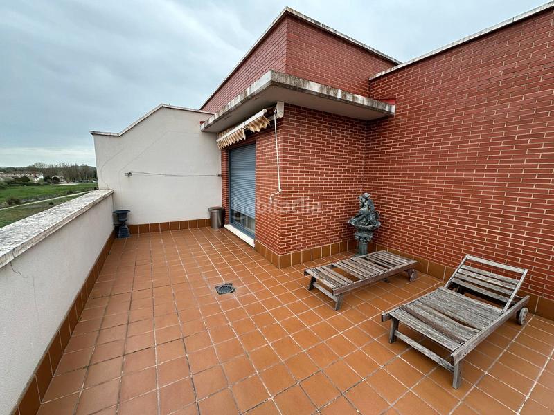Foto 29df579b-3f1c-4de2-9628-57b1e4ba72db. Dachwohnung mit heizung parking in Villafría - La Ventilla - Castañares Burgos