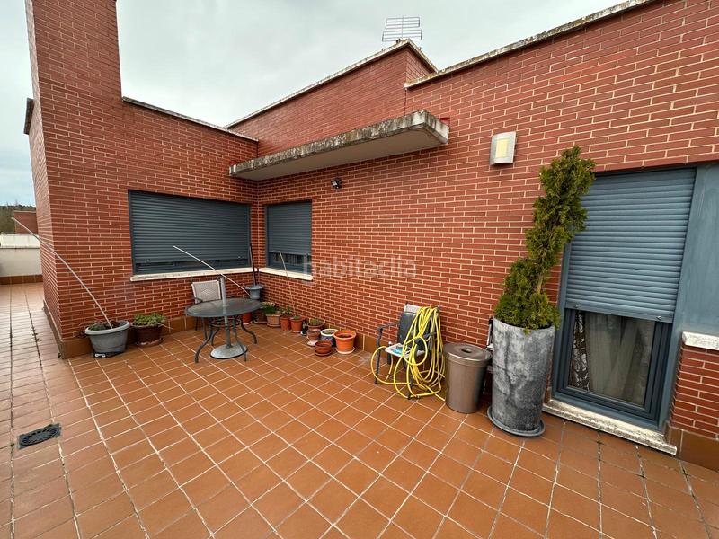 Foto 558b2ba1-c176-42df-9b83-0f59ca5879b4. Dachwohnung mit heizung parking in Villafría - La Ventilla - Castañares Burgos