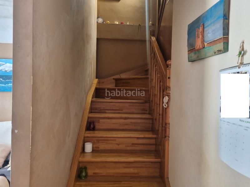 Foto e140d6ed-9615-40ba-9628-b9383070b6ee. Casa adossada amb xemeneia calefacció aparcament a Burgos