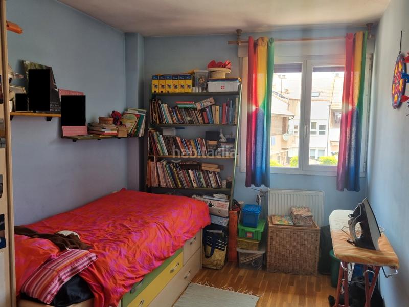 Foto 915d1727-d844-4862-9c64-360371766068. Maison jumelée avec cheminée chauffage parking dans Burgos