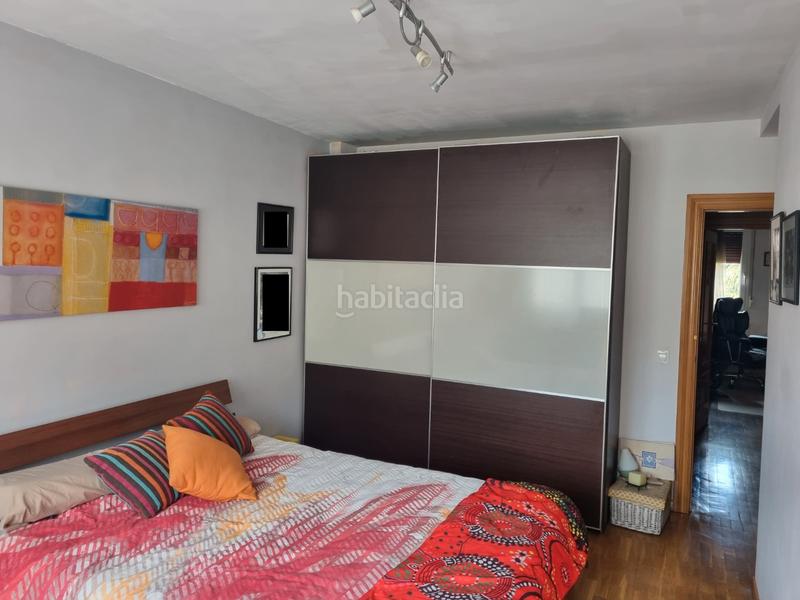 Foto e7a381fb-4f62-4cd4-b82f-749af301abb1. Maison jumelée avec cheminée chauffage parking dans Burgos