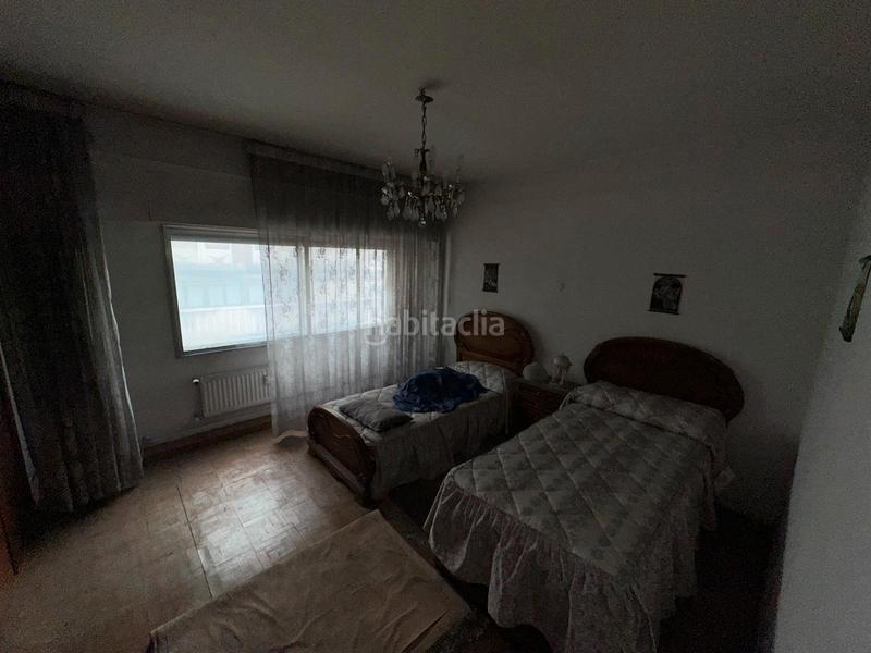 Foto d35ef133-b499-46db-af9c-4cbb27a897f0. Flat with heating parking in Reyes Católicos Burgos