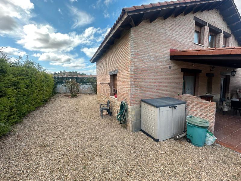 Foto d97d11e4-f73c-49bf-811a-7e9de18c68ce. Chalet avec cheminée chauffage dans Merindad de Río Ubierna