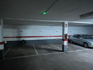 Aparcament cotxe a Calle pablo casals 12