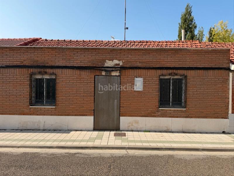 Foto 1f470a8e-a3ec-4934-87f2-d6e8772edad7. Casa adossada a El Cristo Palencia