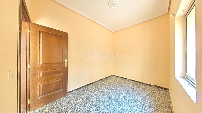 Foto 9ea04fa0-3bf9-4a1e-b144-f1215c63193c. Casa a Castromocho