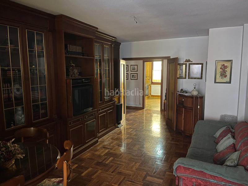 Foto b801692d-2917-46f9-9f22-bc390a1564a4. Etagenwohnung mit heizung in Los Vadillos - R. Sanitaria - Pozanos Burgos