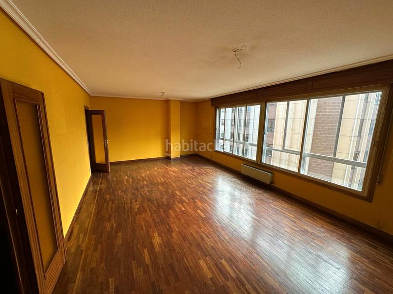 Foto 3d3b63a2-9e05-409c-ad07-f67be8e3f844. Etagenwohnung mit heizung in Villa Pilar Burgos