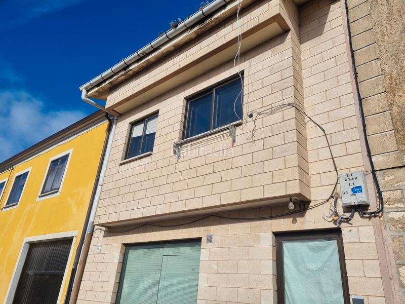 Foto 0dd7cd6e-bd4a-44fd-90d0-bfee16ecc2be. Casa con riscaldamento parcheggio in Ibeas de Juarros