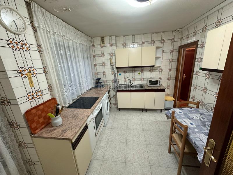 Foto 5bfc8396-d017-4b78-b27c-930c06117f8a. Piso en calle emperador 38 en San Pedro de la Fuente Burgos