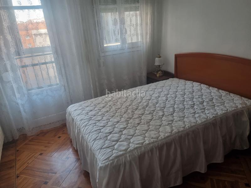 Foto ae5cbc20-e067-49fa-a07f-75529c4ed949. Etagenwohnung mit heizung in Gamonal - San Bruno - G9 Burgos